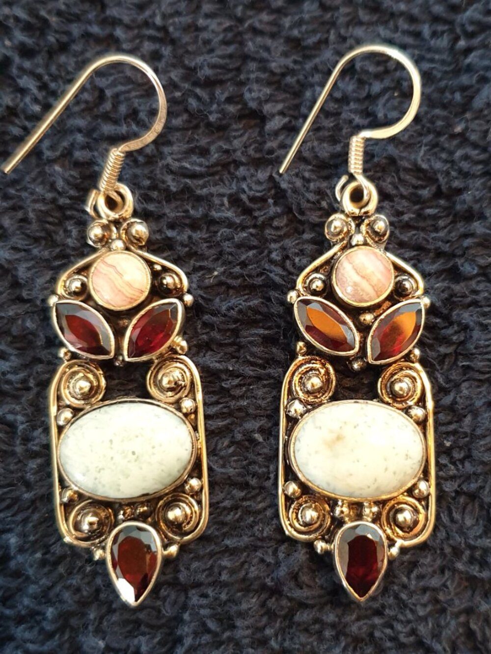 One of A Kind Vintage Boho Southwestern 925 Silver Variscite Garnet Earrings
